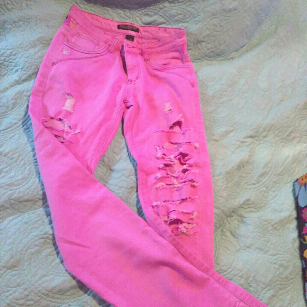 Roca Wear destroyed jeans